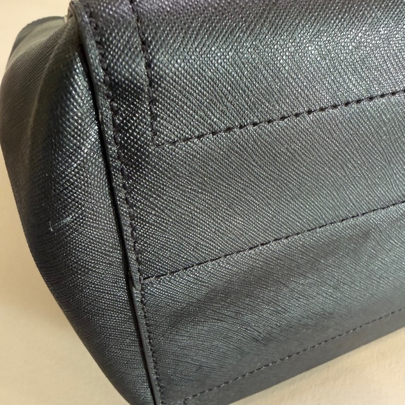 Tory Burch Robinson Tote Black - Picture 12 of 16